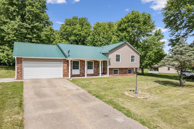 $275,000 | 9825 South Kurtz Place | Honey Creek Township - Vigo County