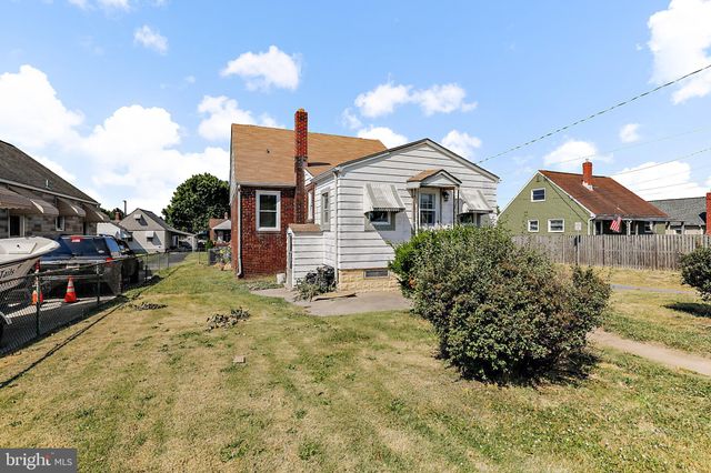 $365,000 | 1733 Leslie Road | Dundalk