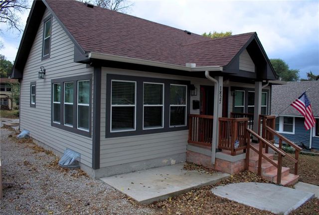 $199,900 | 1827 Wood Avenue | Northwest Kansas City