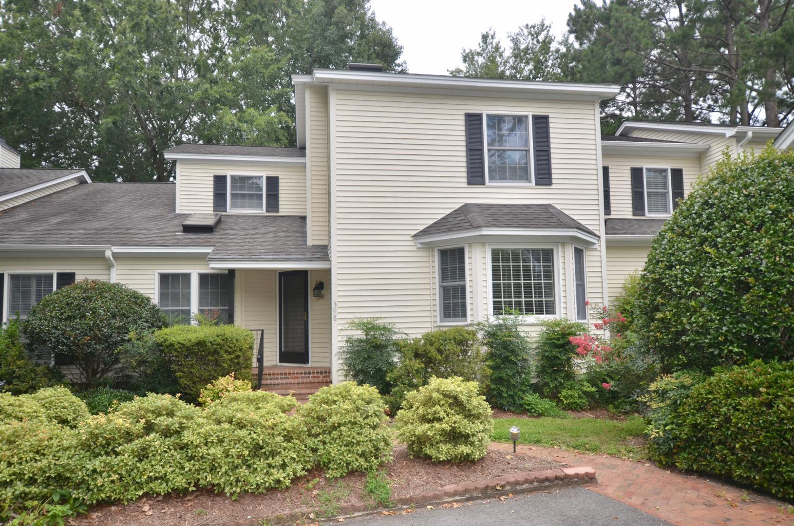 front view of house with a yard