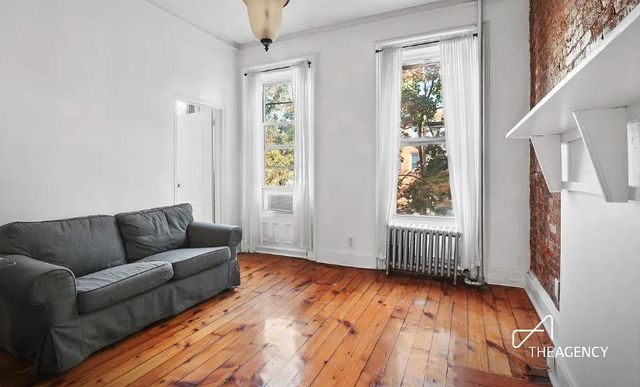 $3,000 | 397 Clermont Avenue, Unit 3R | Fort Greene