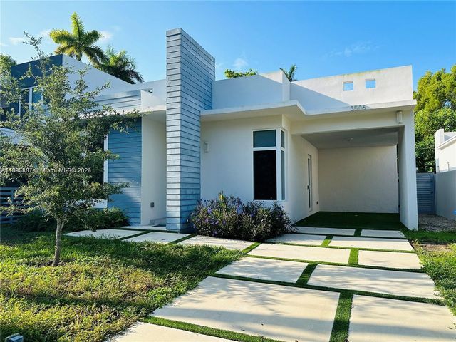 $1,800,000 | 3586 Franklin Avenue | Southwest Coconut Grove