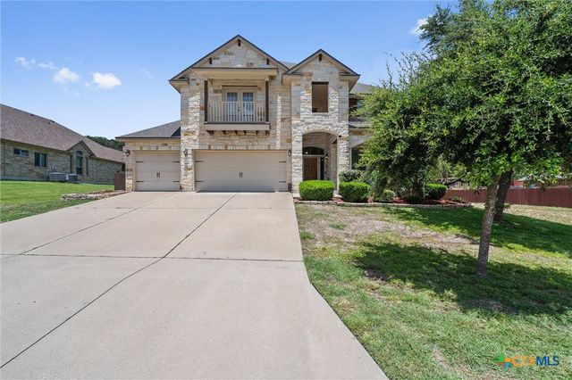 $482,000 | 3903 Scenic Trail Drive | Harker Heights