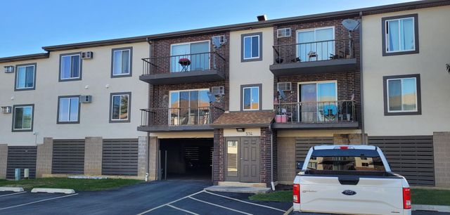 $1,850 | 514 Kiowa Circle, Unit 202 | Naperville