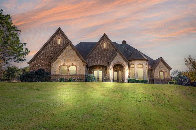 $925,000 | 9801 Leaping Buck Point | Far Southwest Fort Worth