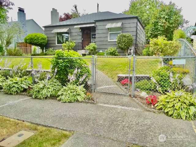 $459,950 | 1528 South Oakes Street | Central Tacoma