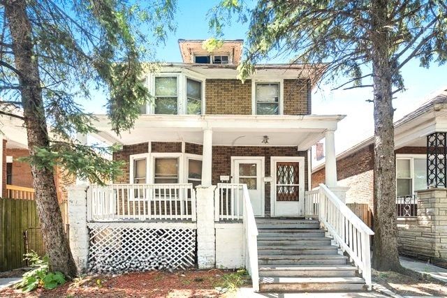 $219,900 | 2641 West 69th Street | Marquette Park