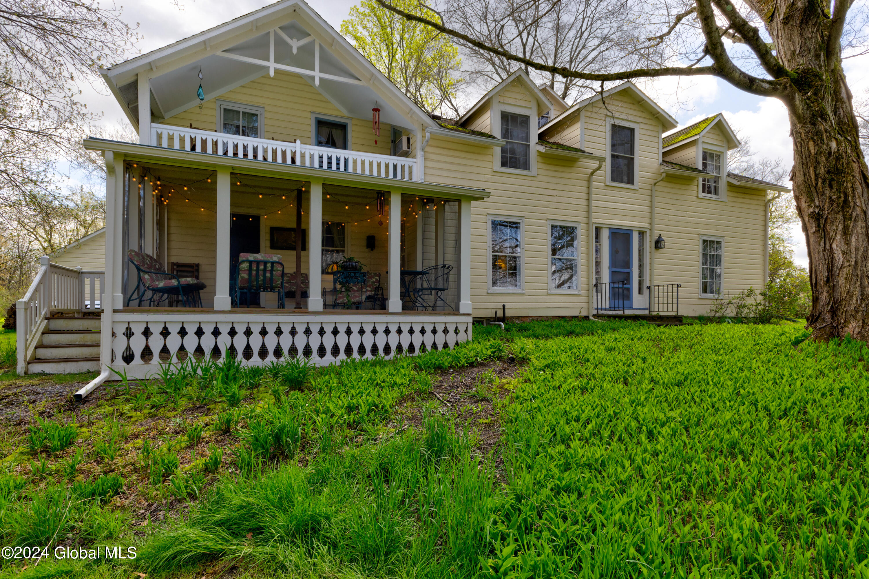 Screen Porch