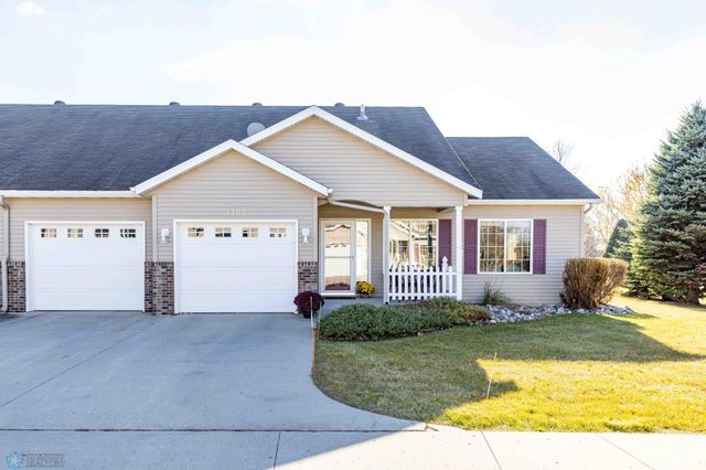 $284,900 | 1300 34th St Circle South | Moorhead