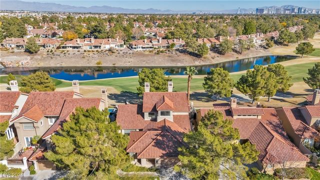 $1,160,000 | 8050 Castle Pines Avenue | Links at Spanish Trail