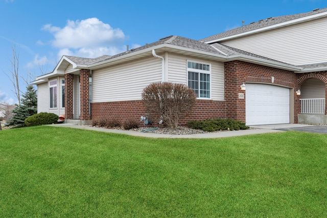 $429,500 | 20628 Harrow Court | Lakeville