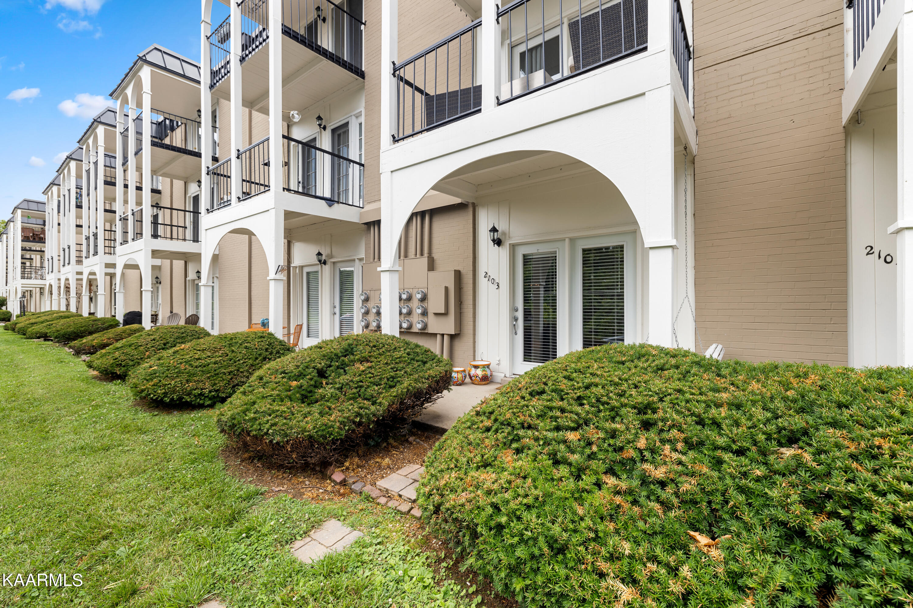 5709 Lyons View Pike, Unit 2103, Knoxville, TN 37919 | Compass