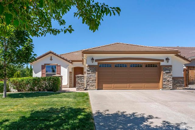 $655,000 | 9195 Heritage Ridge Court | Somersett