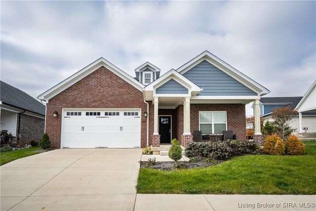 $429,900 | 2015 Villa View Court | Utica