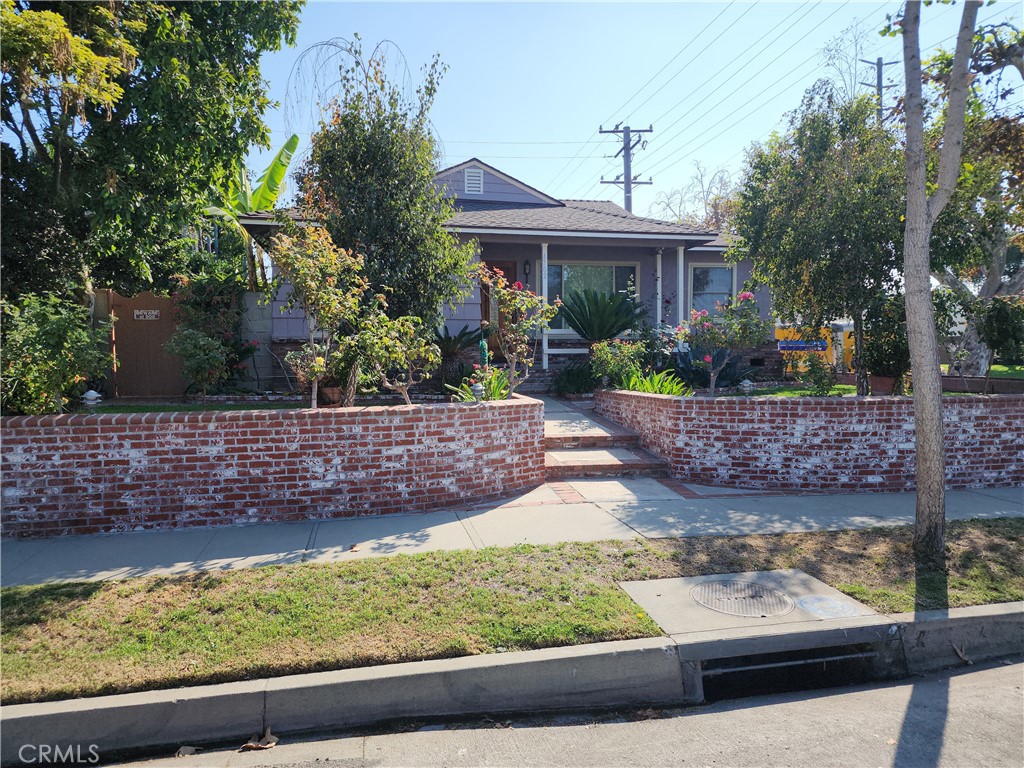 Front of house street view