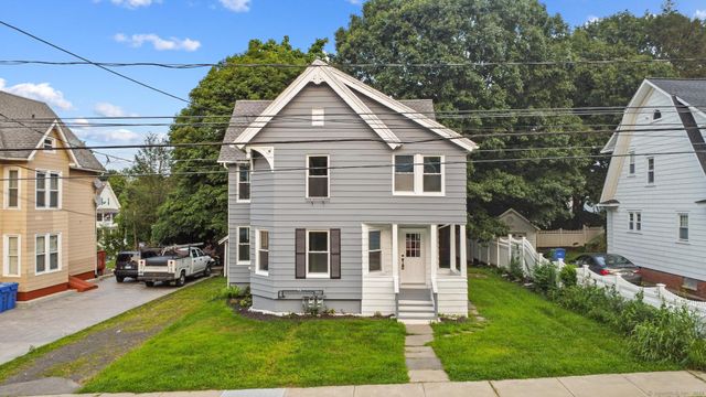 $2,200 | 214 Elm Street | Meriden