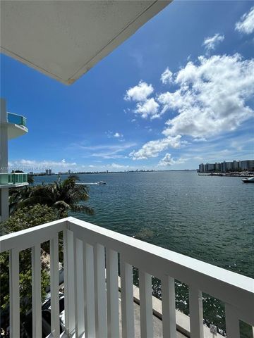 $2,800 | 2016 Bay Drive, Unit 407 | Normandy Isle