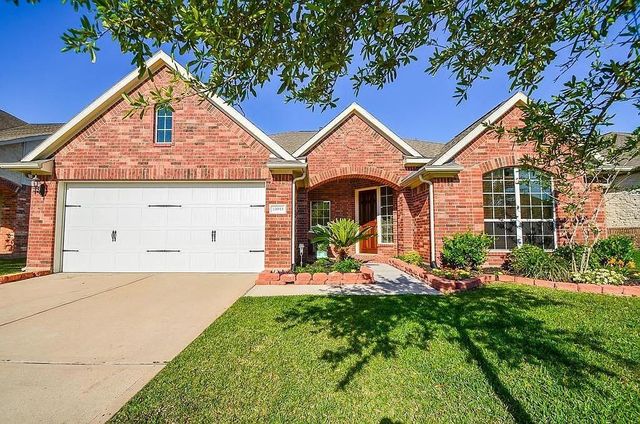 $355,000 | 10911 Reston Point Drive | Canyon Gate at Westheimer Lakes