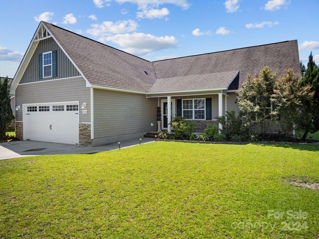 $300,000 | 250 Rowland Drive | Braford Estates