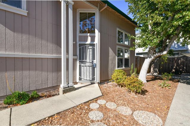 $455,000 | 1547 Pinebrook Place | Santa Rosa Northwest