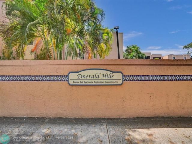 $299,000 | 4000 North Hills Drive, Unit 7 | Emerald Hills