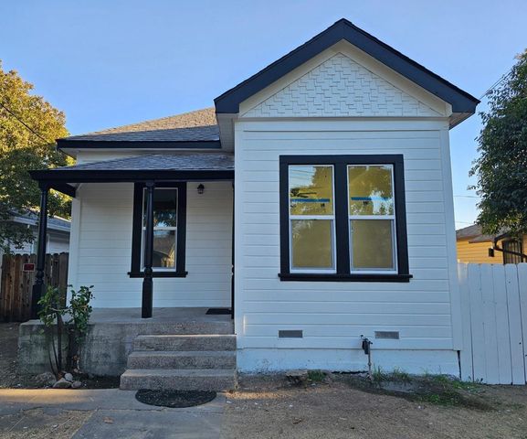 $349,000 | 420 East Wyandotte Street | Midtown Stockton