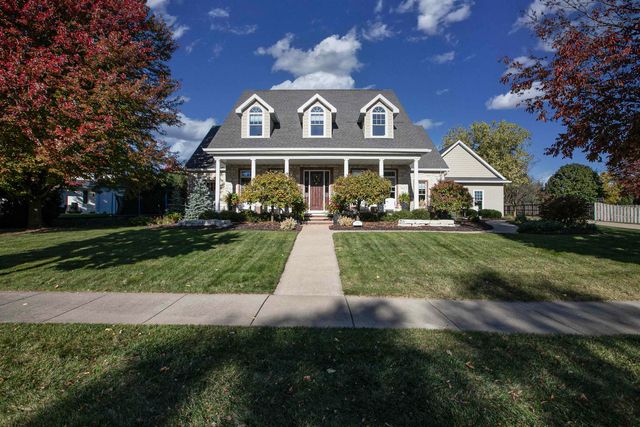 $865,000 | 700 East Crossing Meadows Lane | Thornbrook Meadows