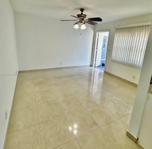 $1,600 | 30 Southeast 4th Avenue, Unit 116 | Hallandale Beach City Center