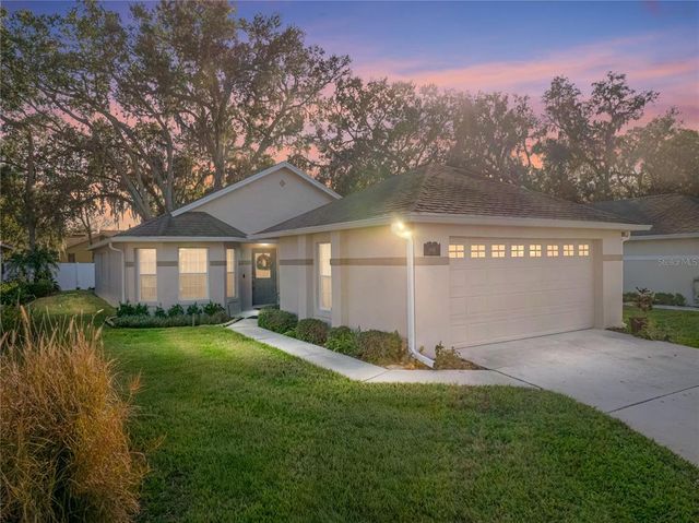 $314,900 | 4446 Pebble Pointe Drive | Lakeland