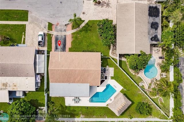 $829,000 | 309 Southeast 2nd Court | Deerfield Beach