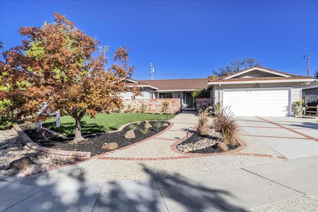 $3,375,888 | 10786 Linda Vista Drive | Westside Cupertino