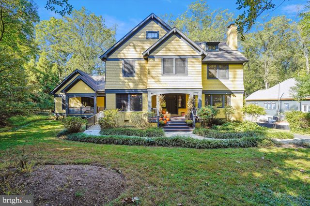 $2,500,000 | 2028 Franklin Avenue | Franklin Park