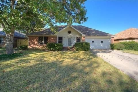 $2,000 | 1421 Misty Hollow Street | Denton