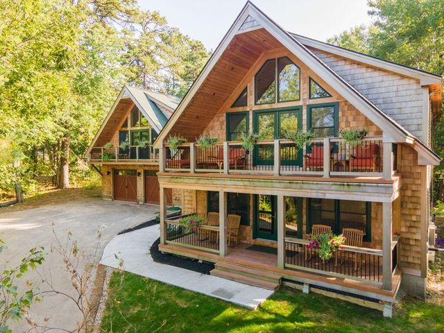 $1,199,000 | 31 Dorothy Drive | Standish