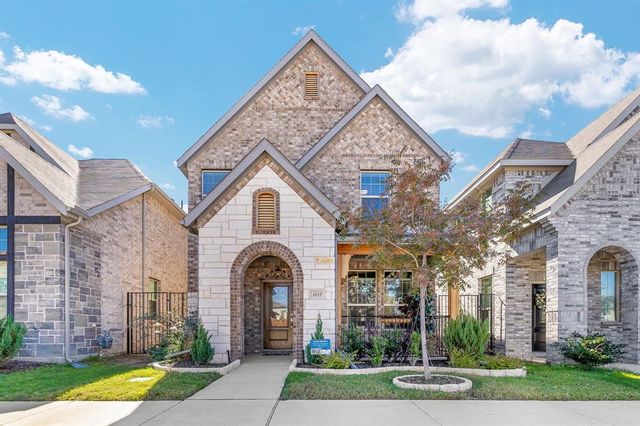 $495,000 | 4010 Saddlehorn Way | Sachse