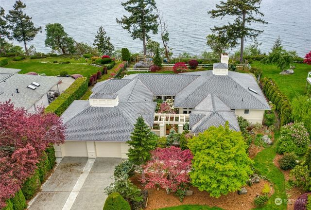 $1,375,000 | 886 South Sands Lane | Camano