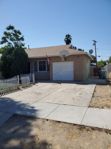 $2,495 | 403 West Central Avenue | Hemet