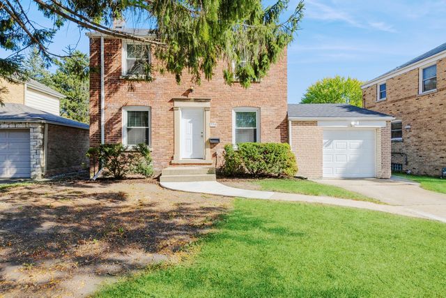 $314,900 | 779 South Wolf Road | Des Plaines