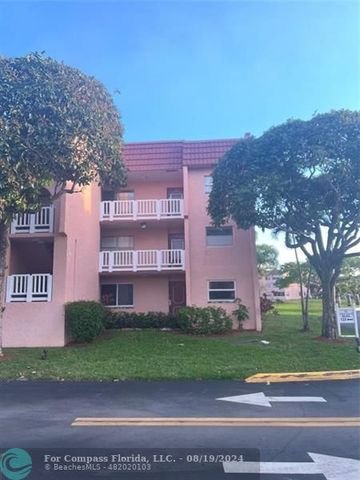 $130,000 | 9561 Sunrise Lakes Boulevard, Unit 310 | Sunrise Lakes