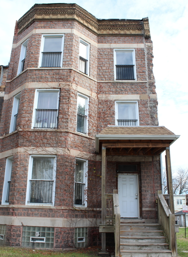 a front view of a building