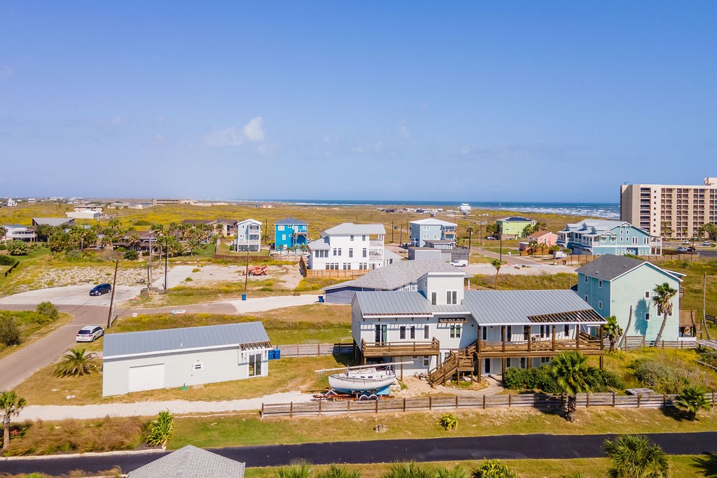 Welcome to the beach life in Port Aransas!