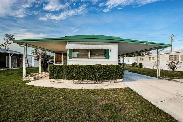 $110,000 | 137 New England Avenue, Unit 20 | Lake Tarpon Mobile Home Village