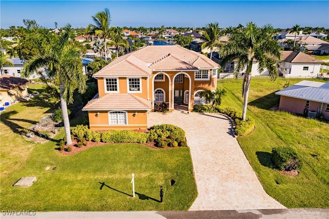 $1,150,000 | 107 Southwest 59th Street | Cape Coral