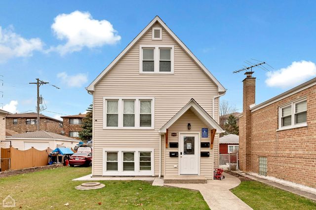 $1,600 | 5433 South Millard Avenue, Unit 3 | West Elsdon