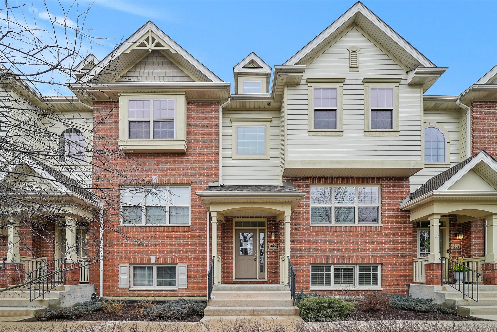 459 Kenilworth Avenue, Unit 459, Glen Ellyn, IL 60137