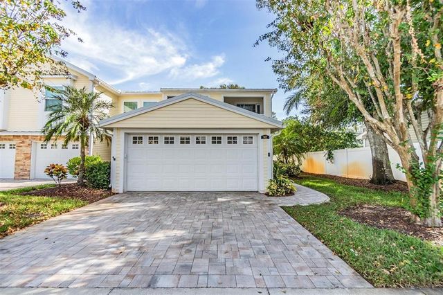 $649,000 | 902 Woodbridge Court | Safety Harbor