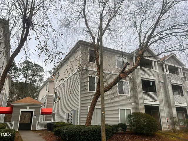 $295,000 | 1351 Crab Orchard Drive, Unit 2 | Lake Park Condominiums