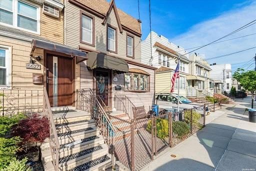 $3,400 | 66-29 75th Street | Middle Village