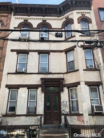 $1,100,000 | 314 Menahan Street | Bushwick