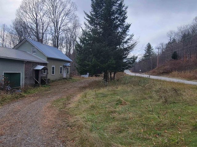 $200,000 | 4083 Vermont Rte 100 | Lowell